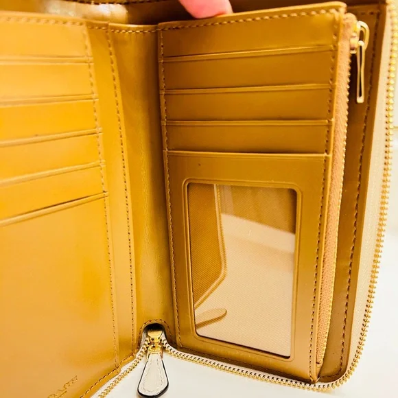 NWOT Rare Coach Rainbow Wallet - Picture 11 of 14